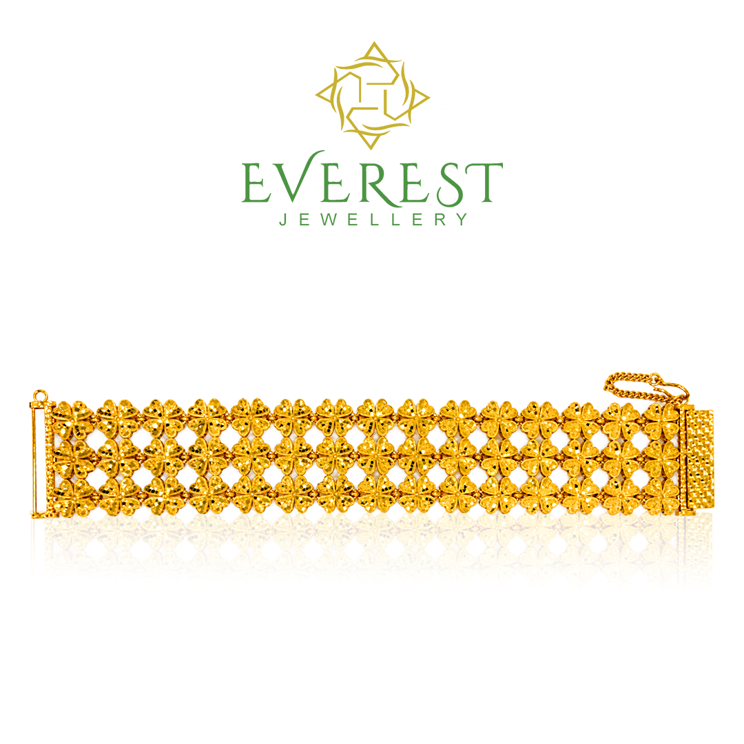 916 1C 3R CUT HEART FLOWER BRACELET
