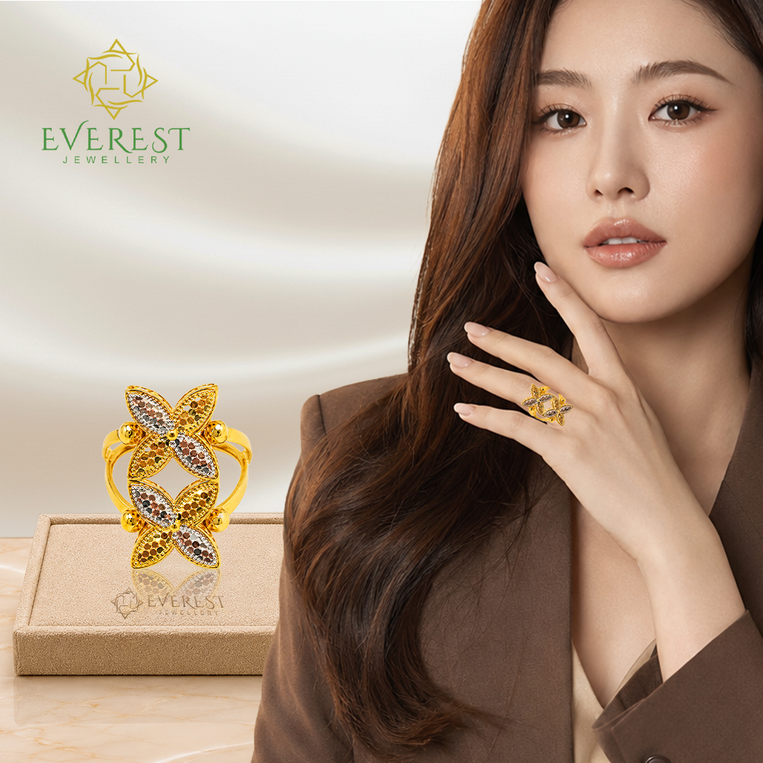 916 2C2R Ice Cutting Flower Ring